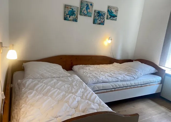 Apartment 5060 Saarstr 8a *